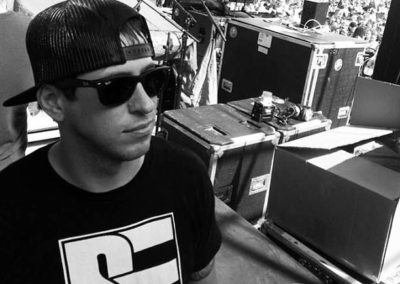 923041_10201355802719550_1306679202_n